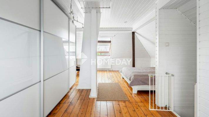 2. OG Schlafzimmer 1