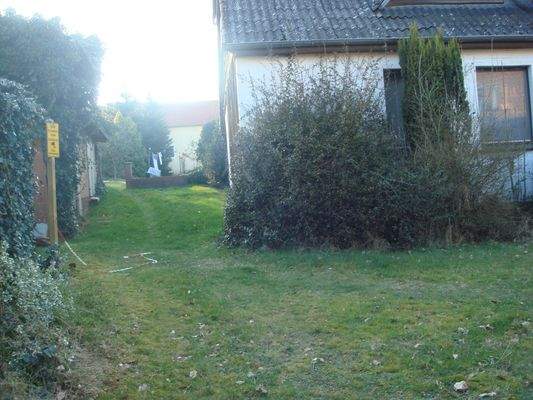 Bild 5 u. 6, 7 u. 8  Gartenzufahrt