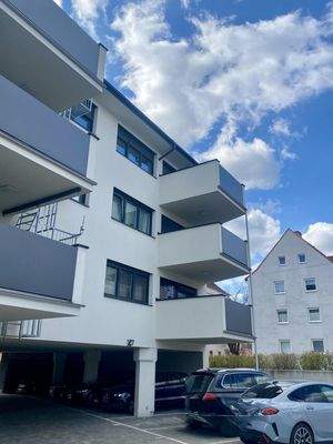 Wohnung 3 Stock, Ausrichtung Innenhof, Parkplatz