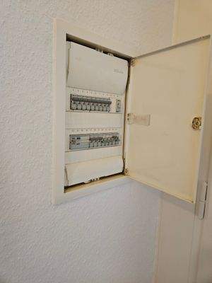 Bismarckstraße 129_EG rechts_2.jpg