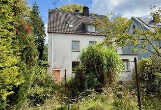 Rückansicht und Garten
