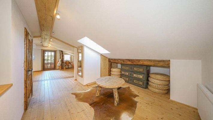 KITZIMMO-Exklusives Bauernhaus mit Freizeitwohnsitz kaufen - Immobilien Jochberg.