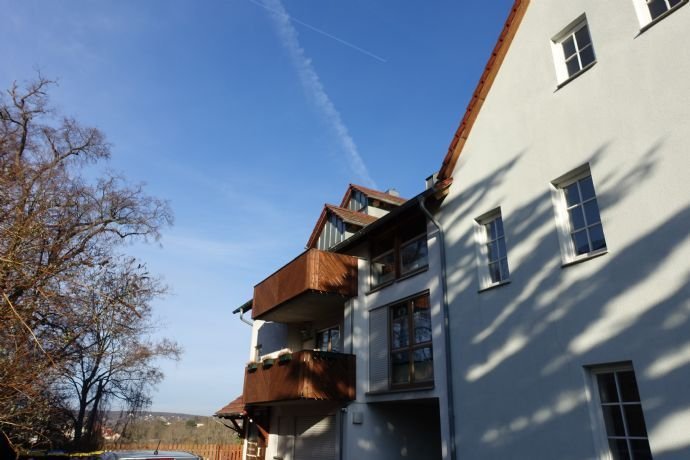 Schicke 3 Raumwohnung mit Balkon im Altbau