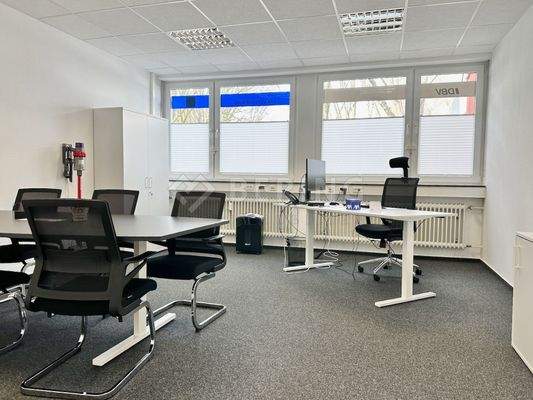 Büro 1