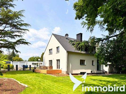 Hausansicht aus dem Garten