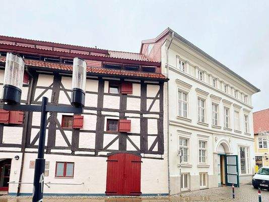 WhatsApp Image 2024-12-16 at 13.48.15(2).jpeg