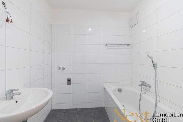 Badezimmer mit Badewanne