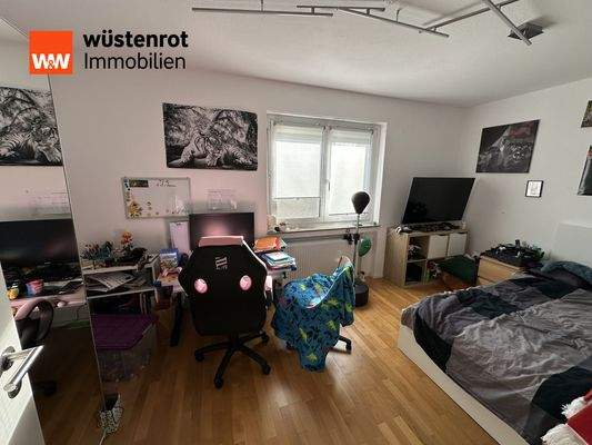 Kinderzimmer 1 im Obergeschoss