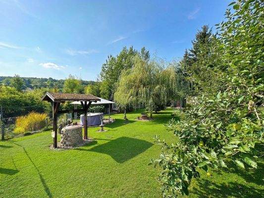 Haus Nr. 16 - Gartenansicht der Immobilie