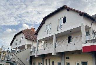 Reinhardsbrunner Straße 40a