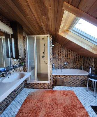 Badezimmer en suite