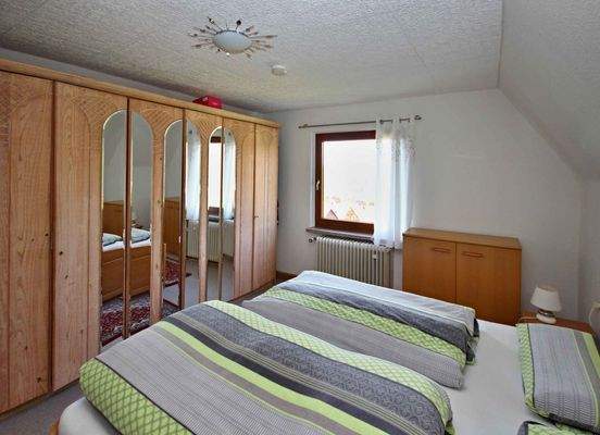 Schlafzimmer OG