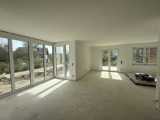 Wintergarten und Wohnzimmer