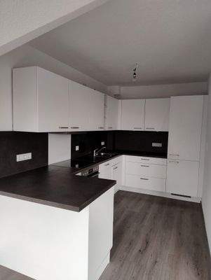 Küche untere Etage.jpg