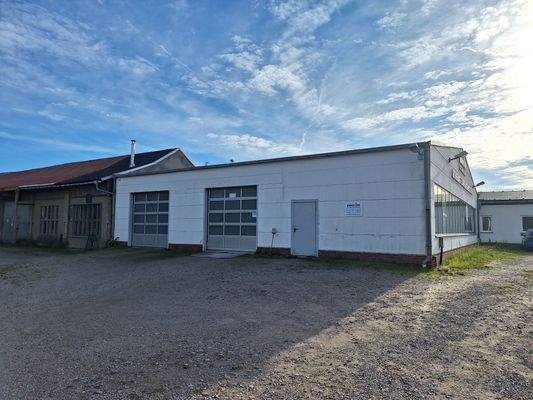 Außenansicht Werkstatt