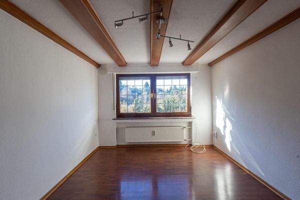 Wohnzimmer im Altbau