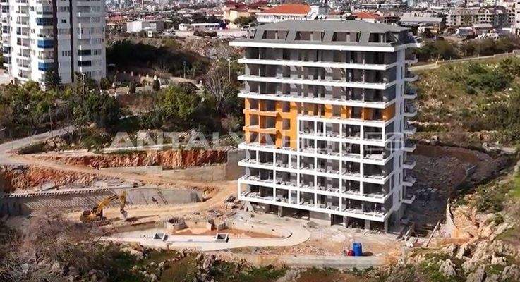 Sea-View Flats in a Complex in Alanya Tosmur
