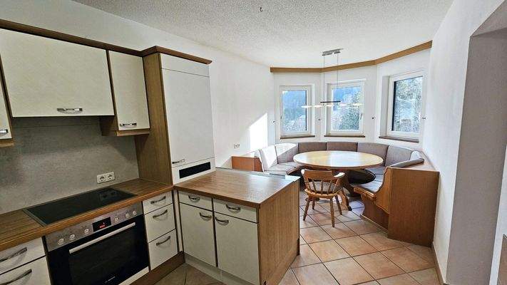 Möblierte Küche mit Markengeräten, 3-Zimmer-Wohnung mit Stellplatz, Thiersee Kirchdorf