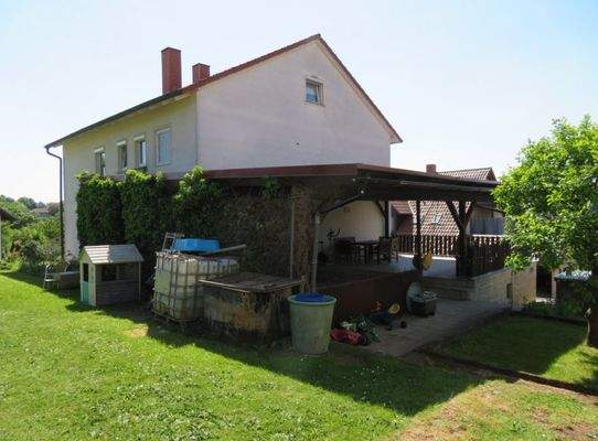 3 Garten mit Freisitz