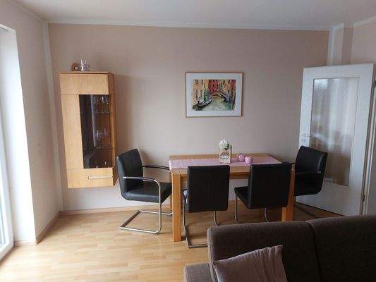 Esstecke im Wohnzimmer