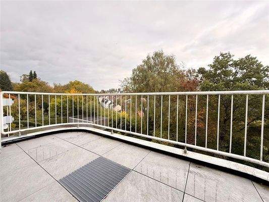 Balkon mit schönem Weitblick