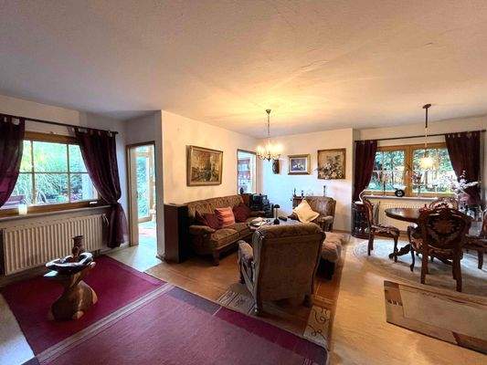 EG Wohnen-Essen Bild 2.jpeg