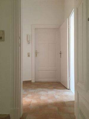 Eingangsbereich mit Eingangstür