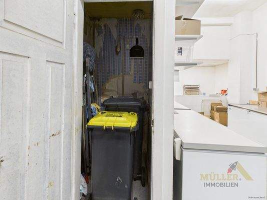 CAM05667G0-PR0015-STILL002