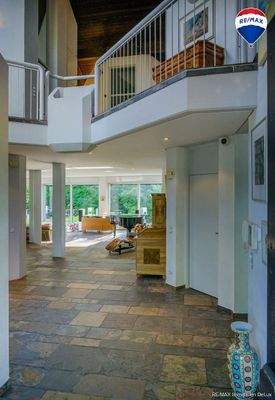 RE:MAXImmobilienDeLuxSaarlouisPicardHalle 2