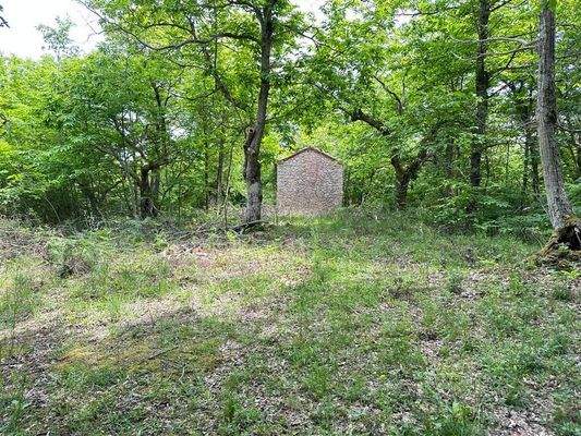 Gundstück Bauland mit antiker Ruine