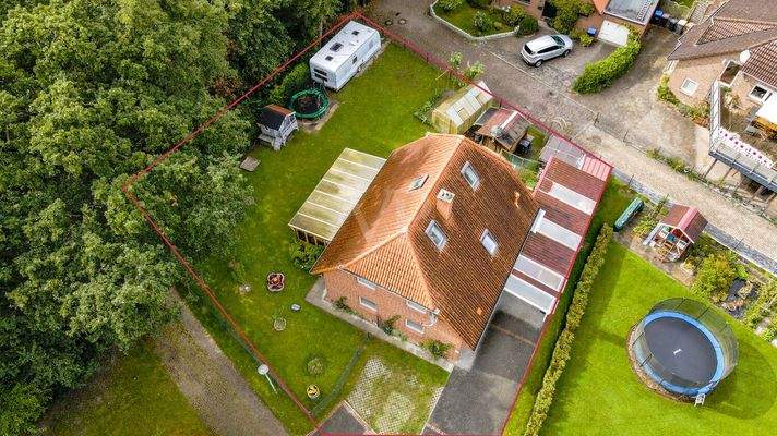 Luftaufnahme vom Grundstück