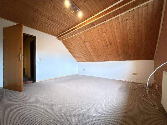 Zimmer I OG Wohnung 2