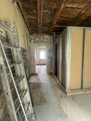 Entkernte EG-Wohnung