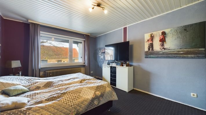 Schlafzimmer 2