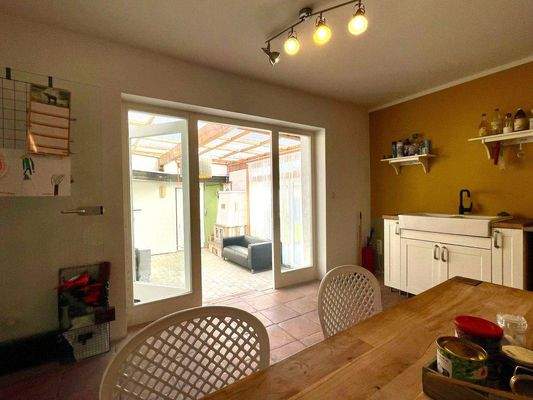 Aus der Küche in den Sommergarten