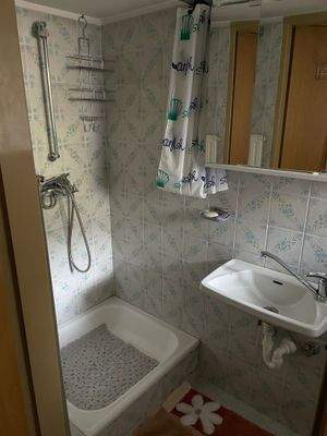 Keller - Toilette - Dusche 