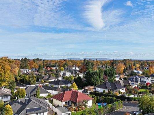 Ein Zuhause, das Ruhe, Raum und Natur vereint