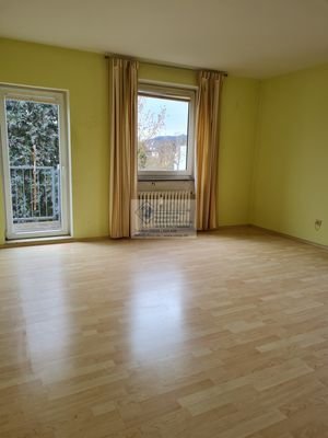 20250330_121604 Wohnzimmer