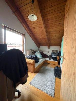 Kinder- / Arbeitszimmer (DG)