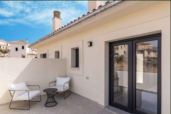 Sonniger Balkon zum Genießen der Morgensonne