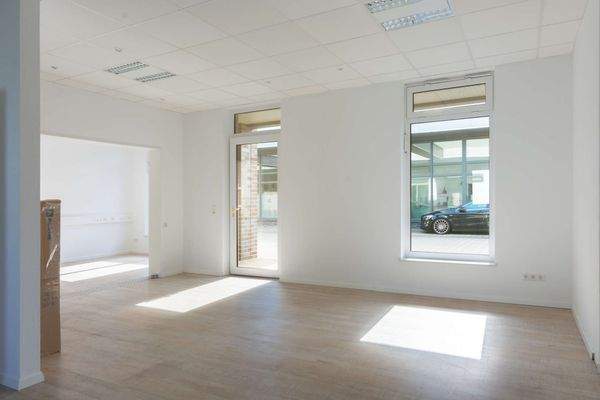 Büro 1