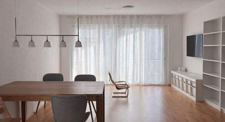 schöner Wohn-/Essbereich