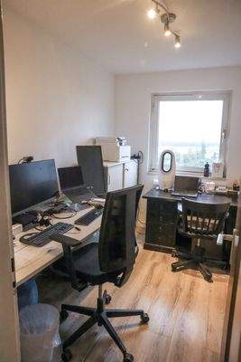 Büro.JPG