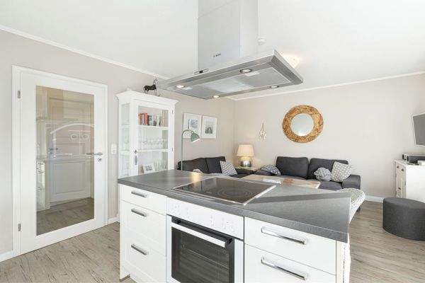 6 Kochinsel Whg. 1.jpg