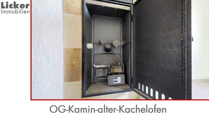 OG-Kamin-alter-Kachelofen