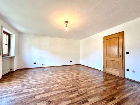 EG Gäste-/Arbeitszimmer