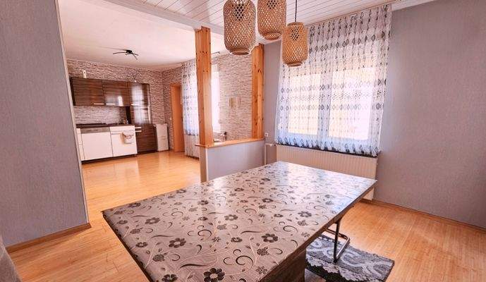 Esszimmer und Küche Hauspthaus