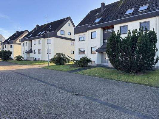 Hausrückseite und Hoffläche