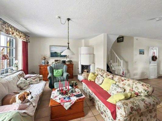 Wohnbereich mit Kamin