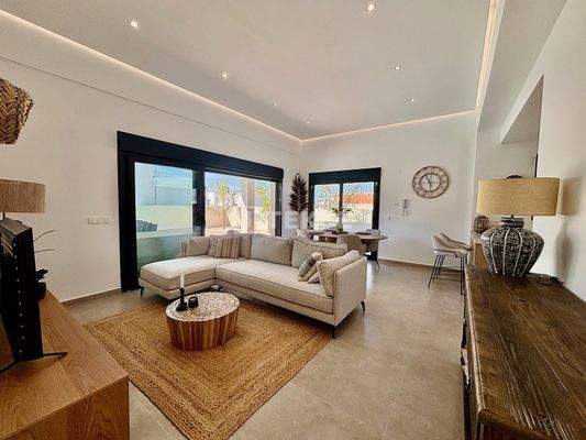 Spacious Villas with Pool and Optional Solarium in Rojales